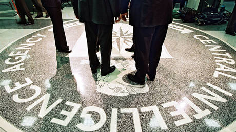 การปลด CIA ที่เกี่ยวข้องกับ Russiagate: สาเหตุและผลกระทบ