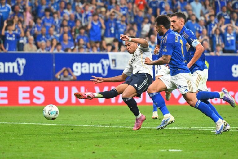 รีลมาดริดโชว์ฟอร์มสุดยอด ไล่ถล่มโอวีโด้ 3-0 ในลาลีกา