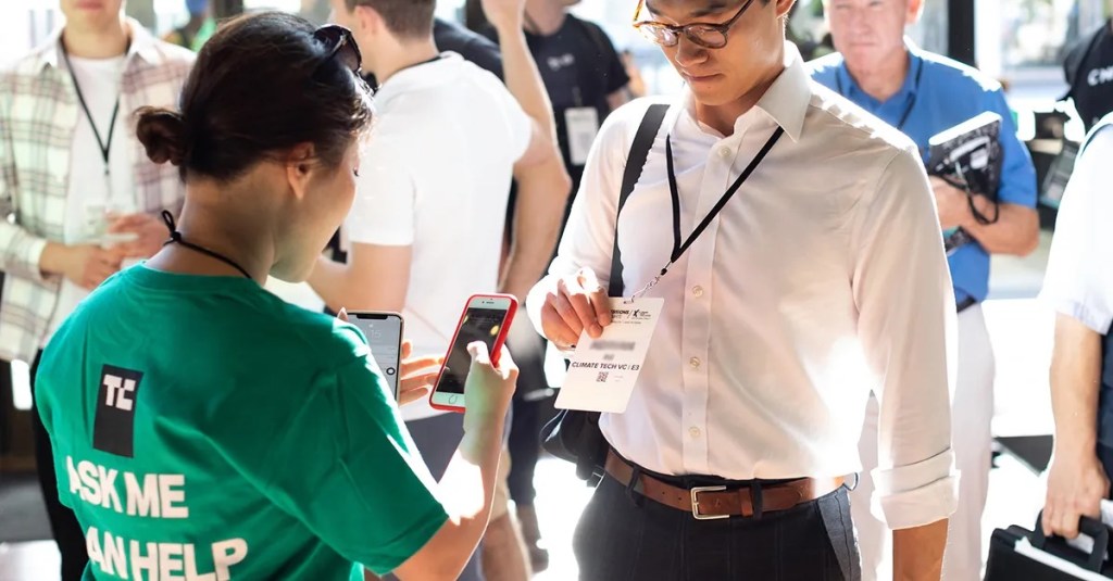เข้าร่วมเป็นอาสาสมัครใน TechCrunch Disrupt 2025