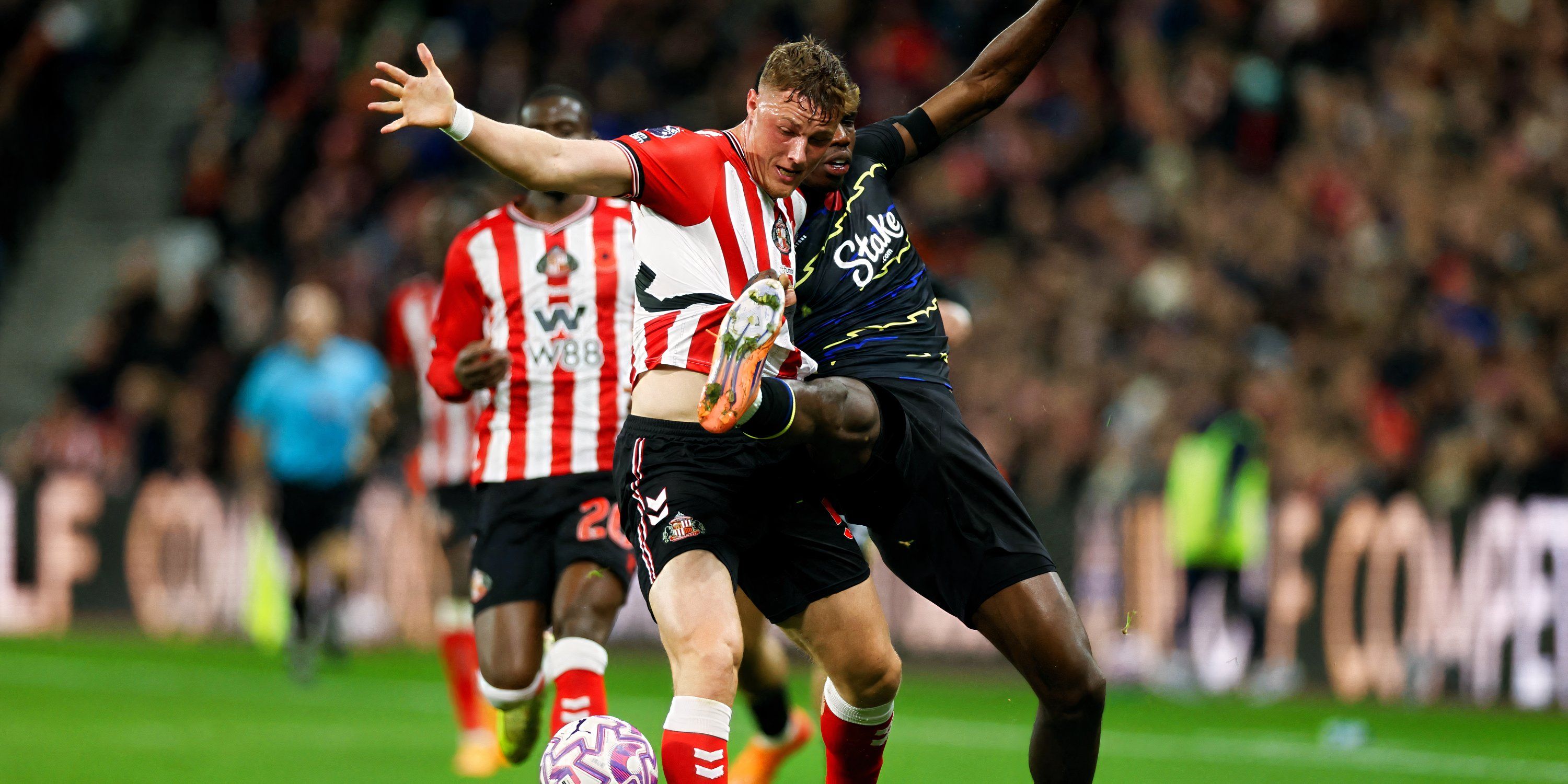 มอยส์ต้องย้ายออกจากเอฟเวอร์ตัน: ทำไมอาจจะมีเวลาที่เลวร้ายกว่าเบอร์รี?