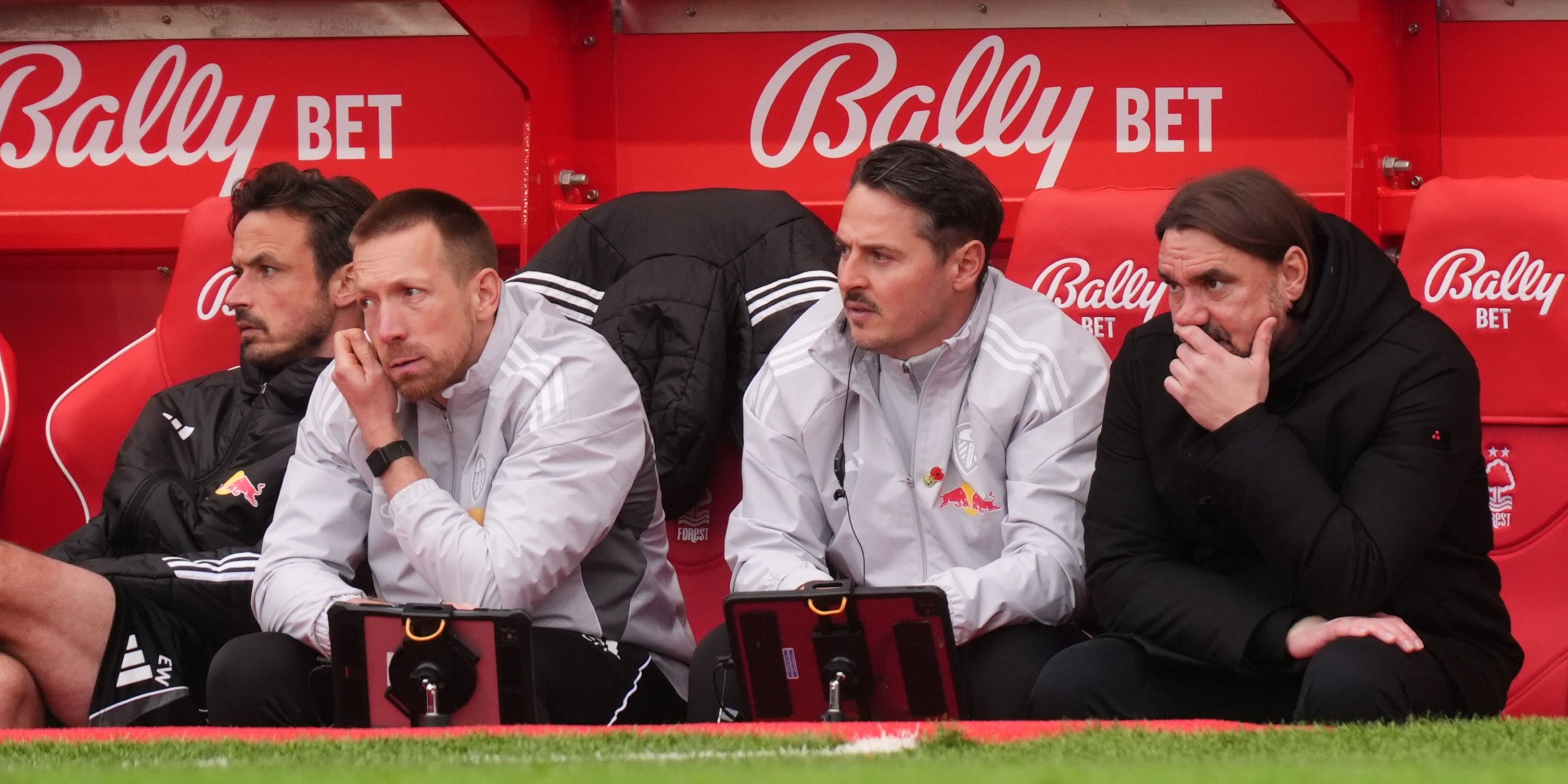 ข่าวลือเกี่ยวกับการไล่กุนซือฟาร์เก้ที่ลีดส์ ยูไนเต็ด