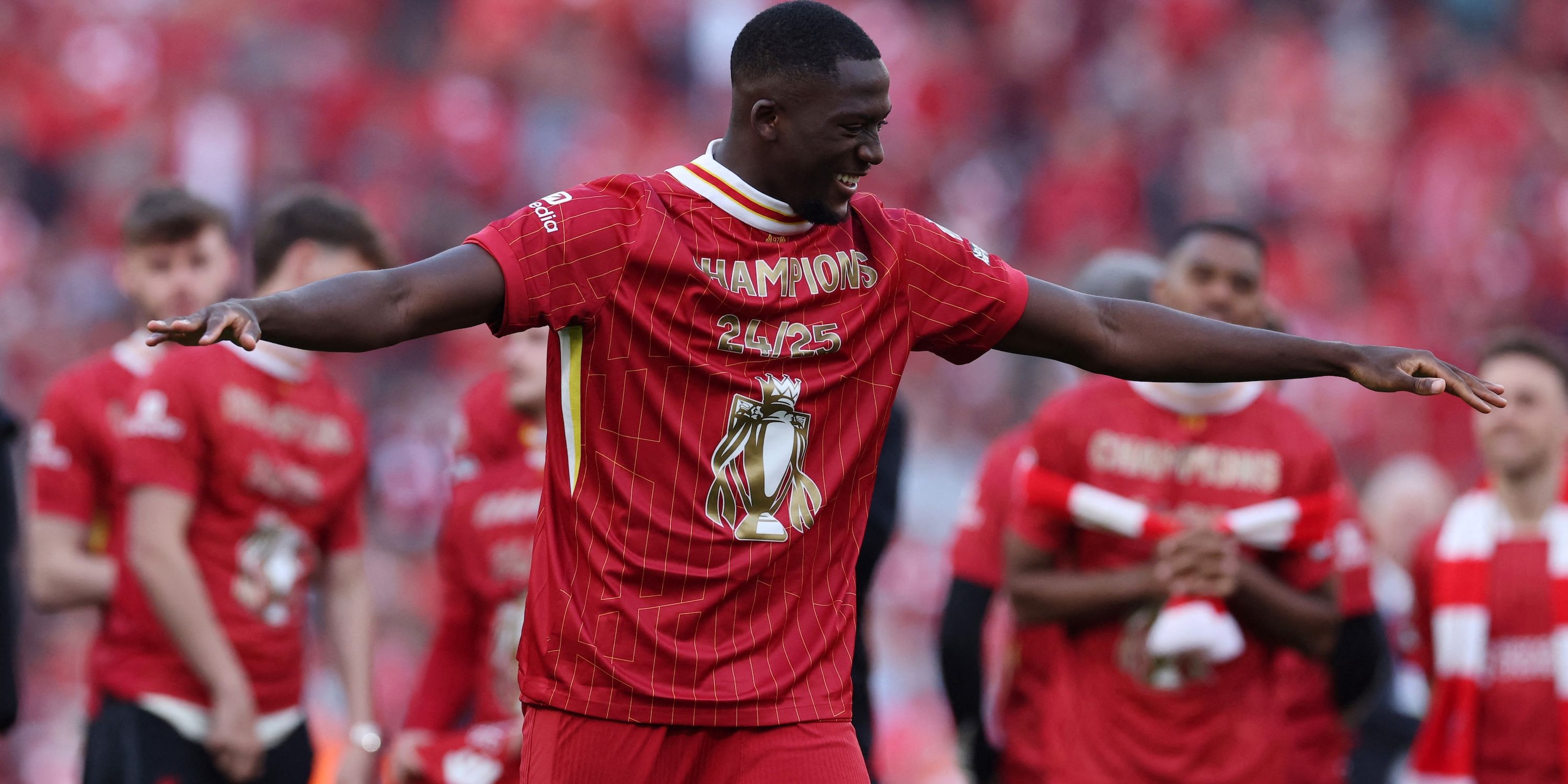 การเซ็นสัญญาของฟุตเทบอลฟานแคสต์: โจวานนี่ เลโอนี่ กับอาชีพคอนาเต้ที่ลิเวอร์พูล