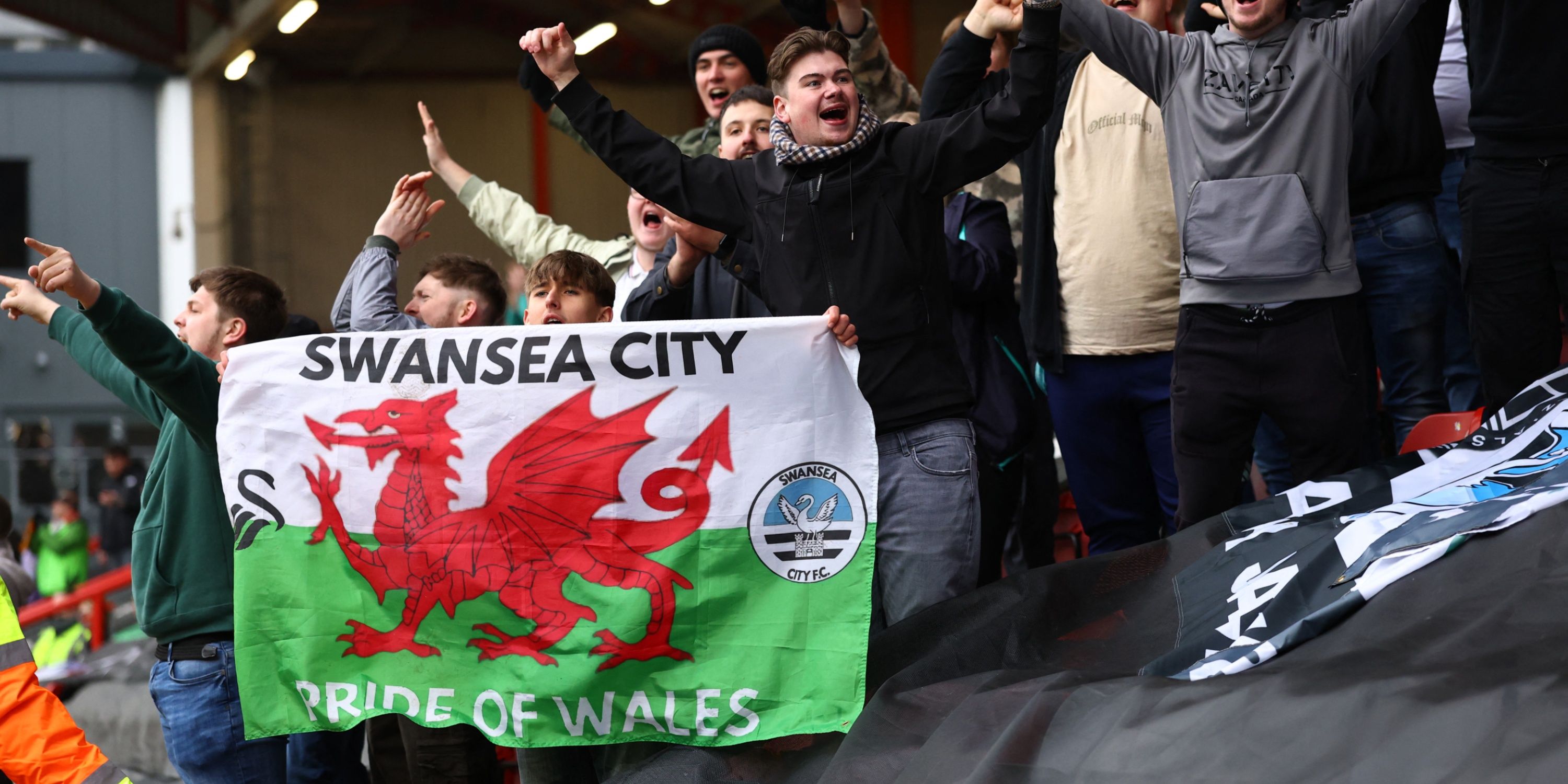 มาร์ตินเปิดให้โอกาสในการแทนที่ชี้แฮน