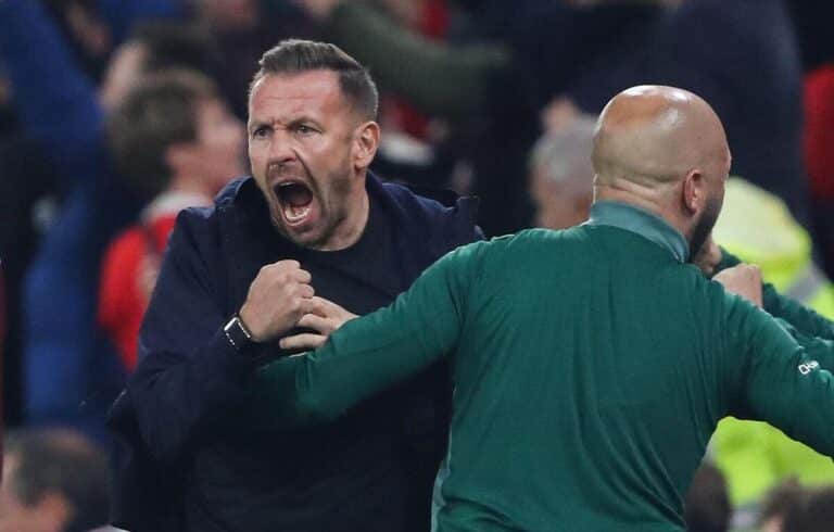 เบลลามียกย่องทีมชาติเวลส์ที่เกือบจะสมบูรณ์แบบ