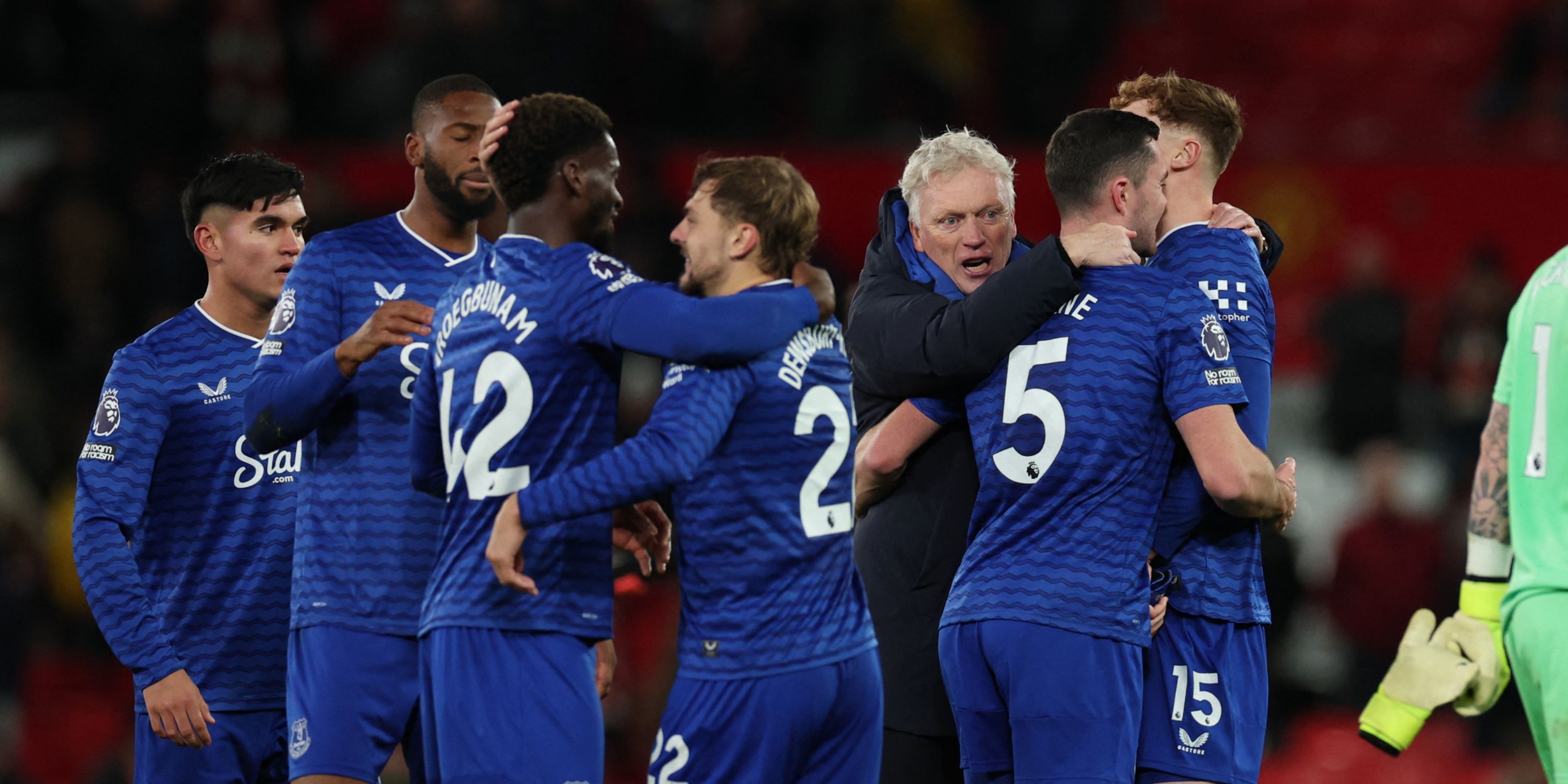 เอฟเวอร์ตันพบดาวเด่นใหม่ในแบบเฟลลายนี