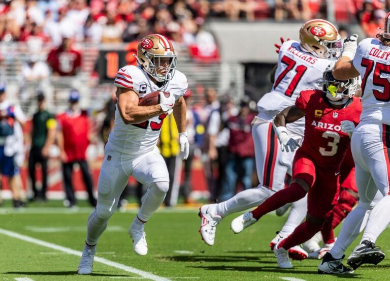 ซานฟรานซิสโก โฟร์ตี้นไนเนอร์ส กับนัก QB บร็อค พาร์ดี้ และ คริสเตียน แมคแคฟฟรีย์